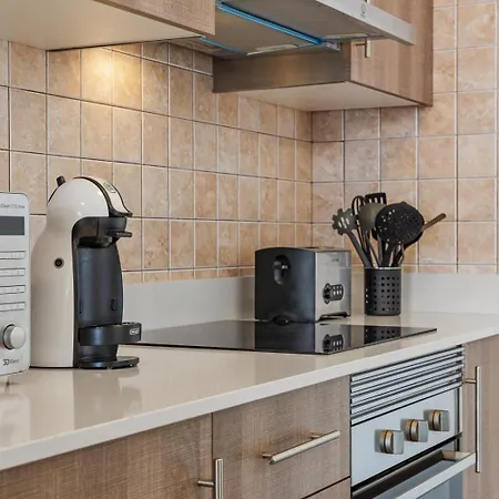 Obsidian Aregoma Caleta Costa Adeje (Tenerife)