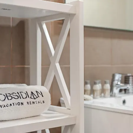 Obsidian Aregoma Caleta أذيخي