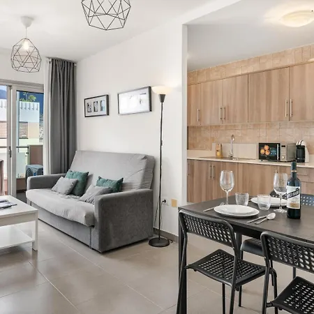 Obsidian Aregoma Caleta * Costa Adeje (Tenerife)