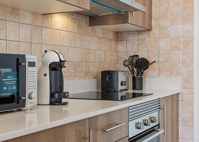 Obsidian Aregoma Caleta Apartment